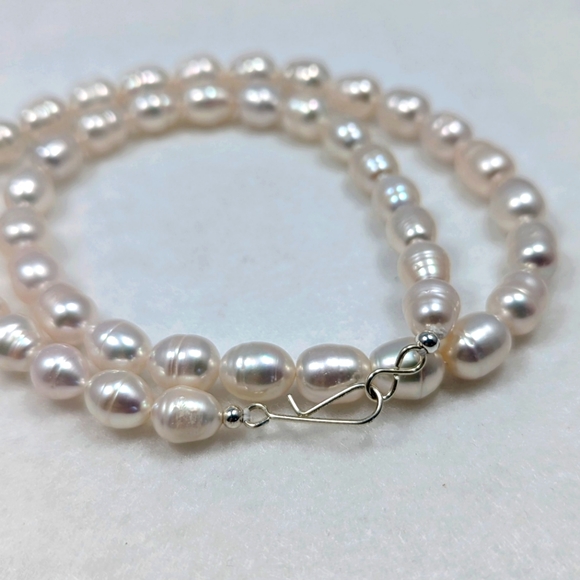 REAL - 9-10mm Baroque Pearl Necklace - Picture 8 of 11